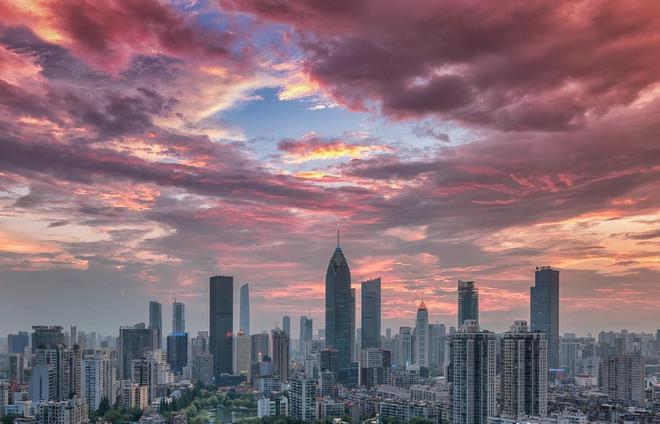 强城市：深圳领先广州武汉超成都天津第10AG旗舰厅·(中国)网站全国综合实力10(图8)