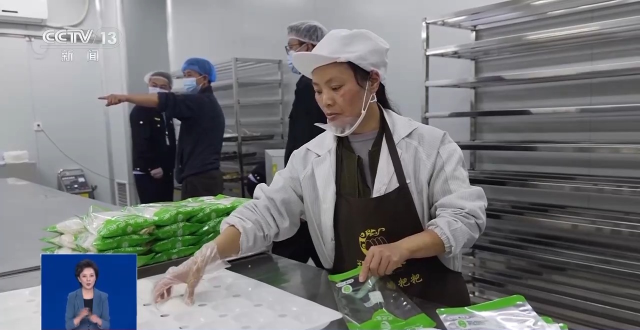 害？六部门联合出击守护“舌尖上的安全”AG旗舰厅什么是食品添加剂？滥用有何危