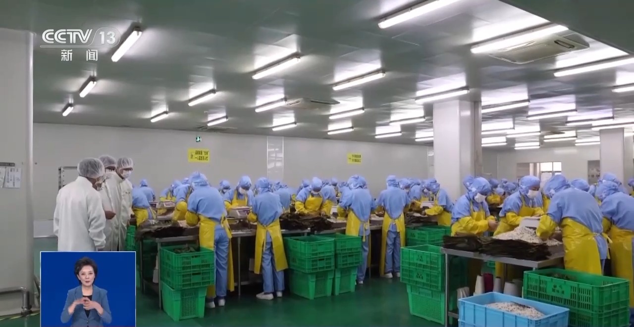 害？六部门联合出击守护“舌尖上的安全”AG旗舰厅什么是食品添加剂？滥用有何危(图8)